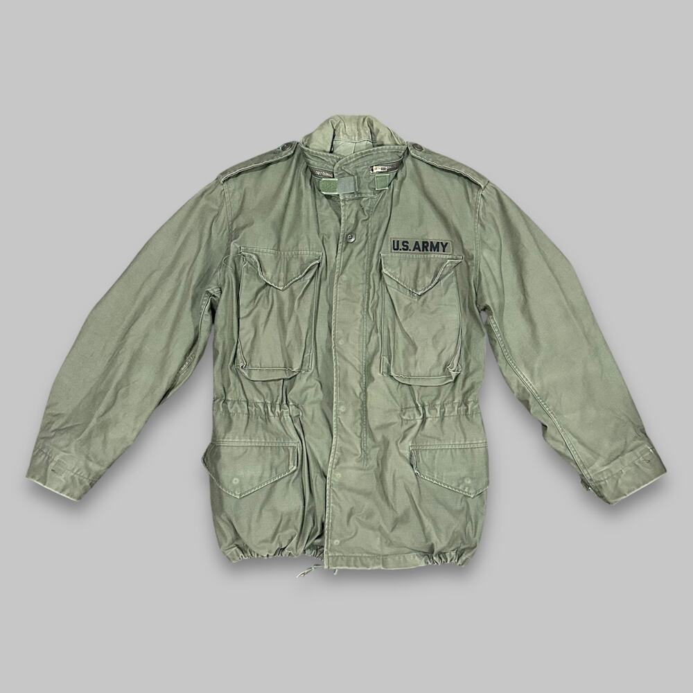 Vintage U.S. Army M-65 Field Jacket Size Small Sh… - image 1
